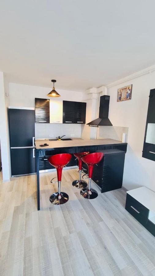 Bacovia Cazare Coresi Apartment Brasov Exterior photo